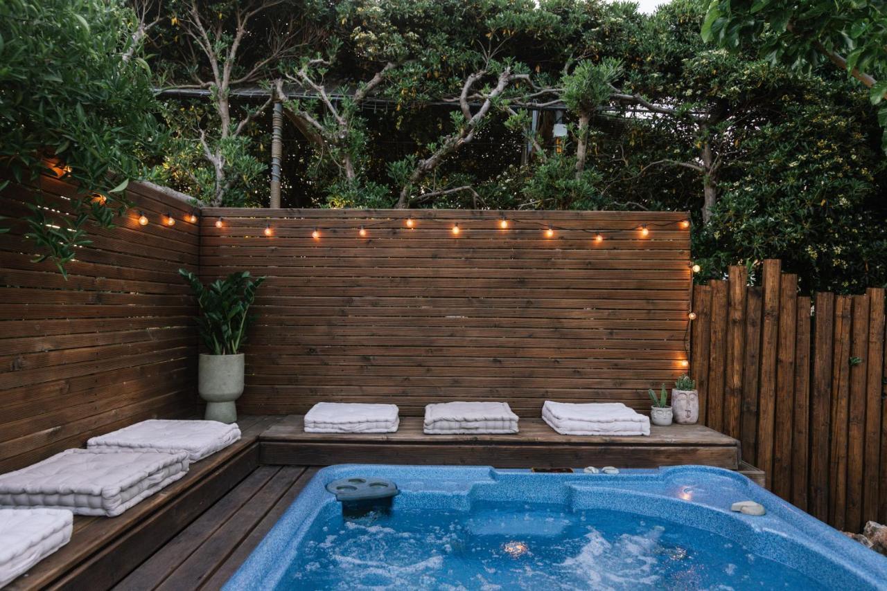 Villa Repsimia With Private Jacuzzi Kokkinos Pirgos Exterior photo